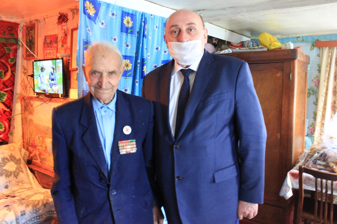 Поздравление ветеранов Великой Отечественной войны, проживающих на территории Мценского района с 75-й годовщиной Победы
